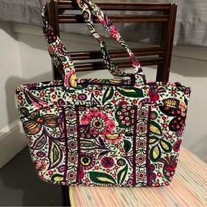 Vera Bradley Viva La Vera shoulder/tote bag - EUC!!